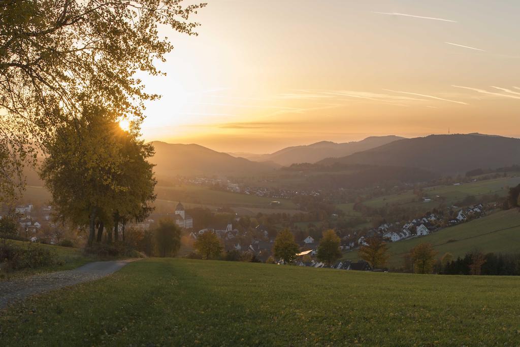 Landgasthof Seemer Eslohe Esterno foto