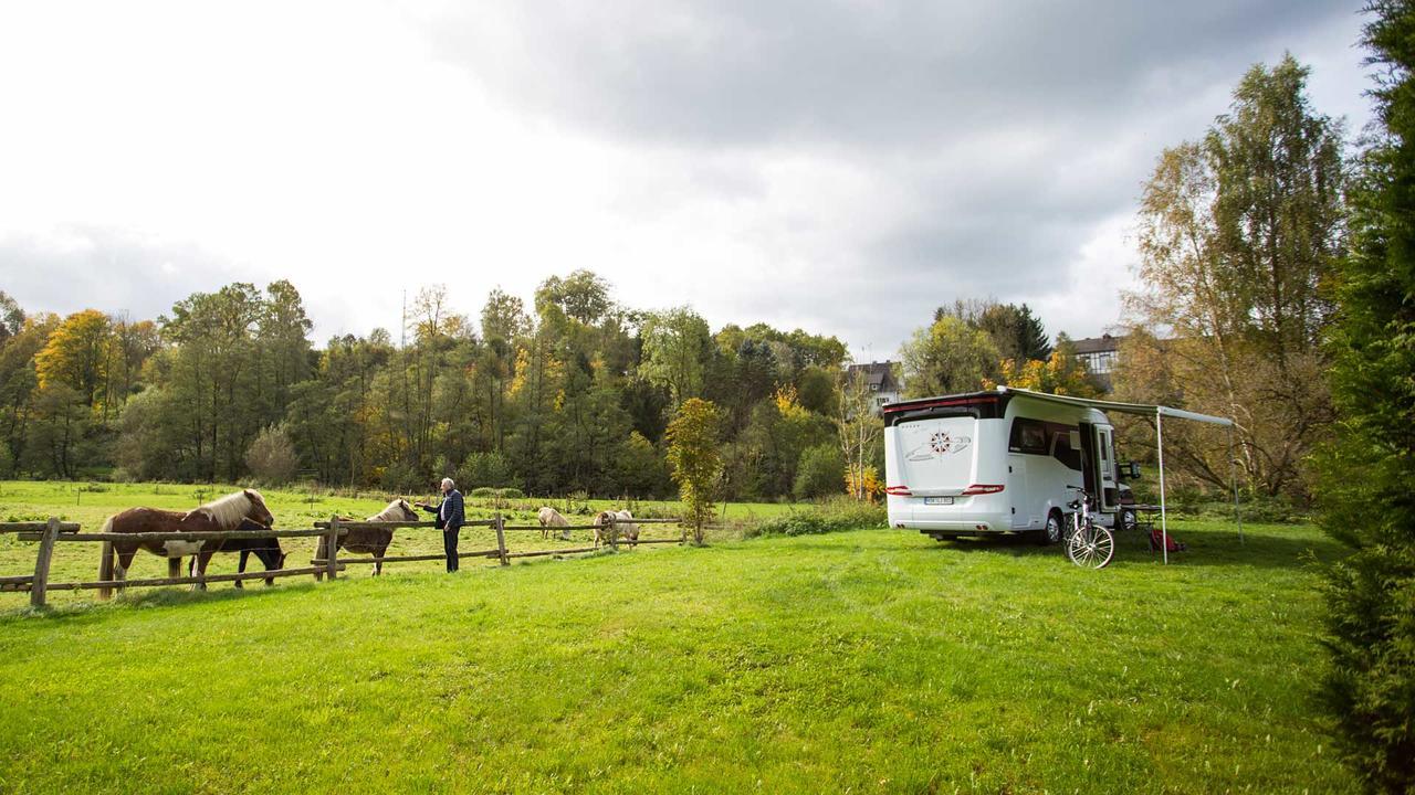 Landgasthof Seemer Eslohe Esterno foto